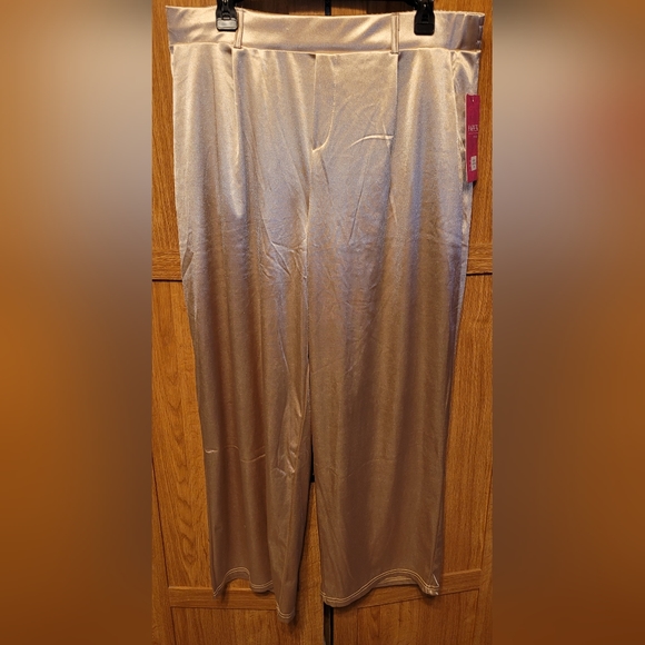 Harper by block women's NWT champagne colored satin pants 2xl - Picture 1 of 5